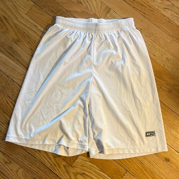 Athletic shorts - Picture 2 of 7